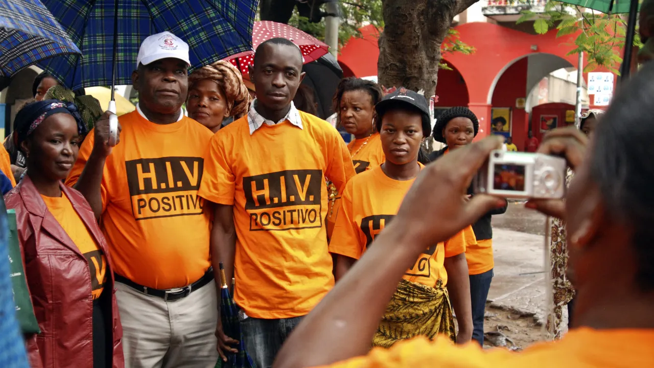 Mais de 244 mil pessoas iniciaram tratamento contra VIH em Moçambique