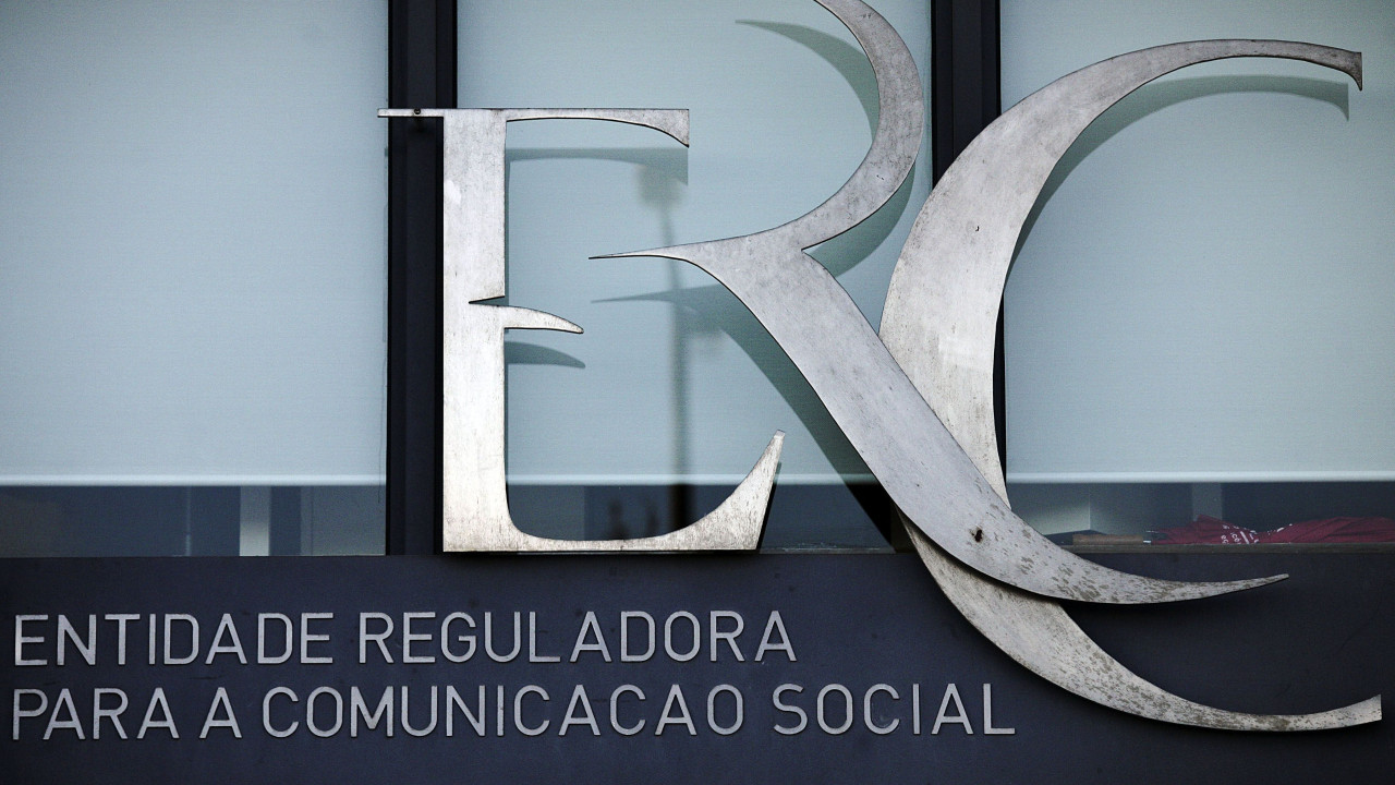 Pagamento de salários da Global Media &quot;não tem nada a ver&quot; com a ERC