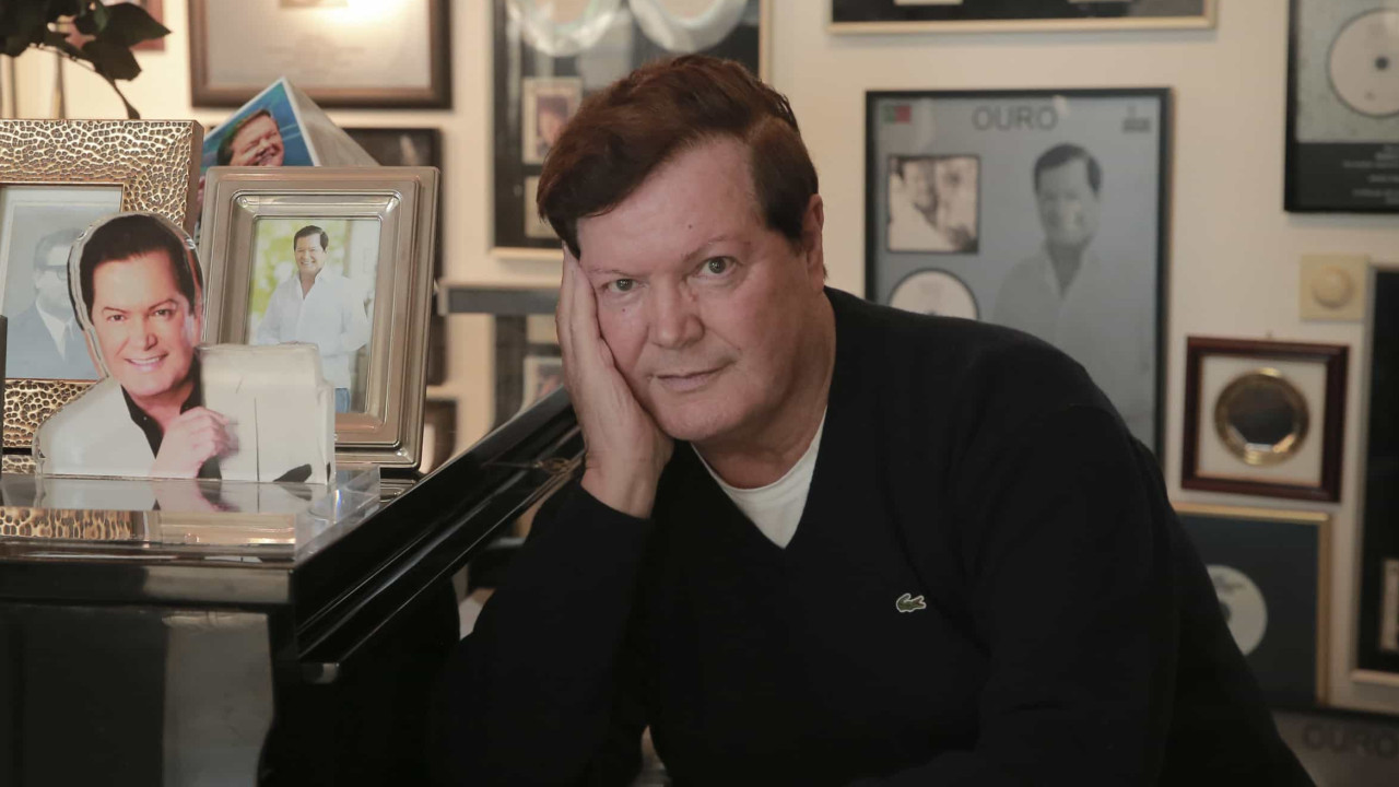 Download A Cancao Eu Tenho Dois Amores Nao Era Muito A Minha Praia Free HD Wallpaper A Cancao Eu Tenho Dois Amores Nao Era Muito A Minha Praia HD