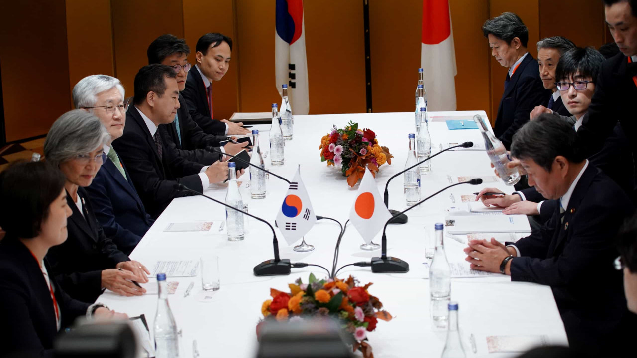 Переговоры японцев. Правительство Республики Корея. Южная Корея g20. Переговоры с японцами. Переговоры в Японии.