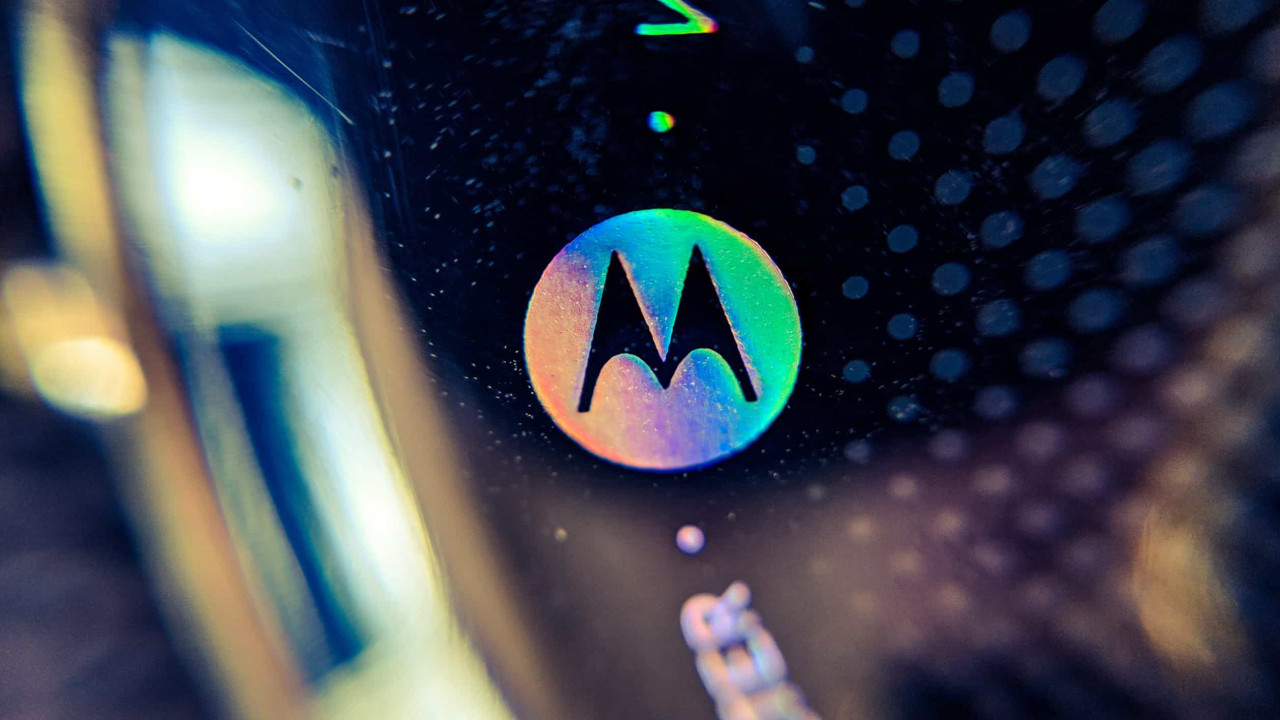 Motorola revela os telemóveis que vão receber o Android 14