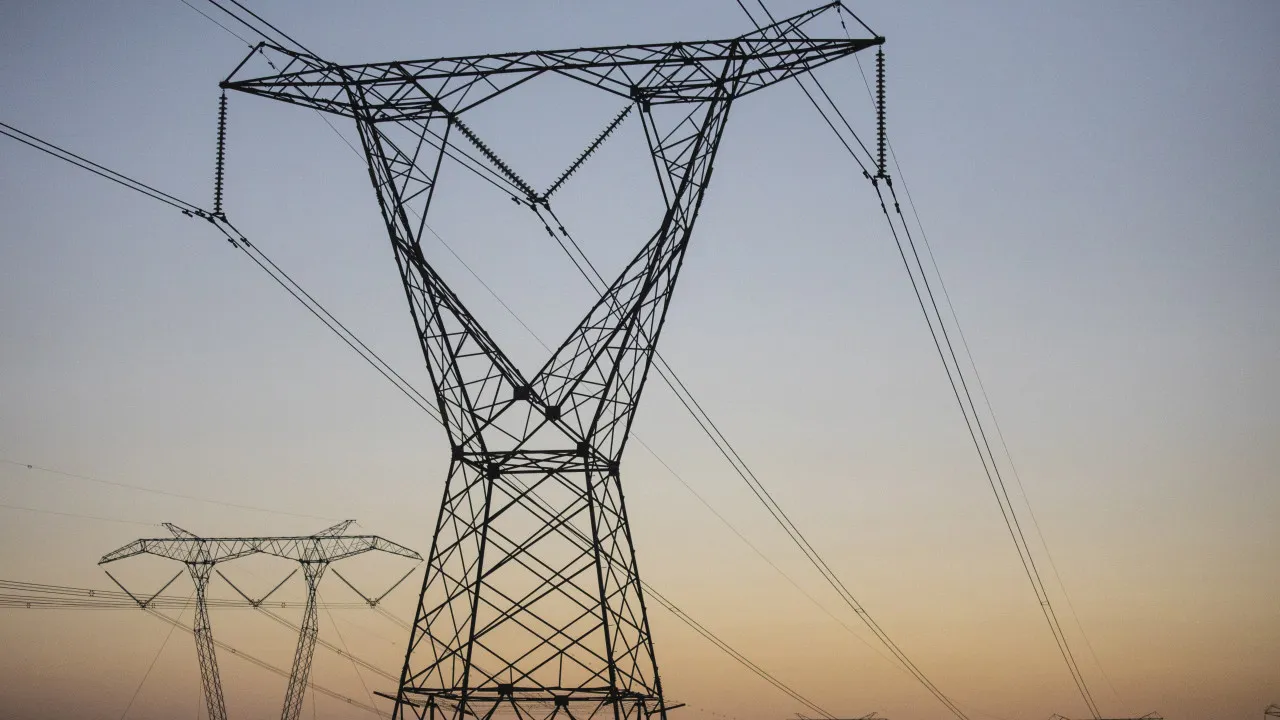 UE precisa de mais 500 mil milhões por ano para economia limpa