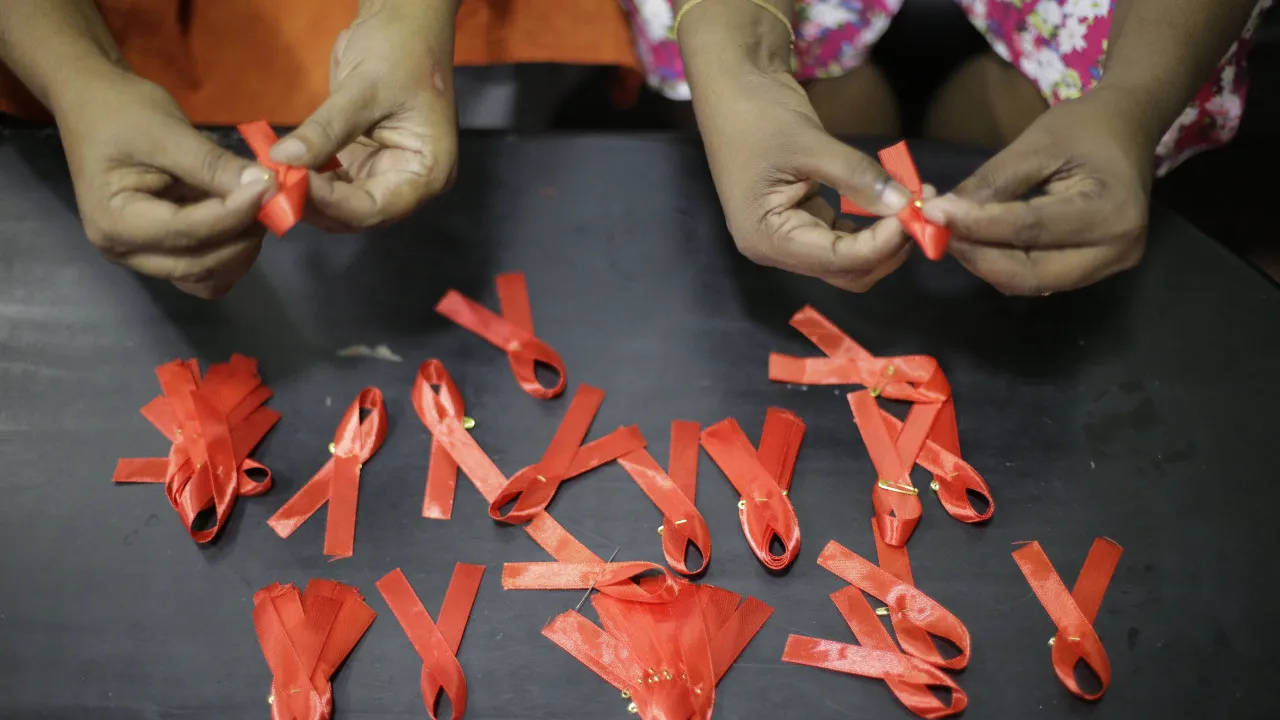 Angola entre países mais afetados por cortes no combate ao hiv/sida