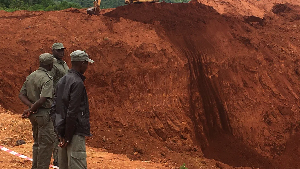 Mais 10 garimpeiros mortos em mina da província moçambicana de Manica