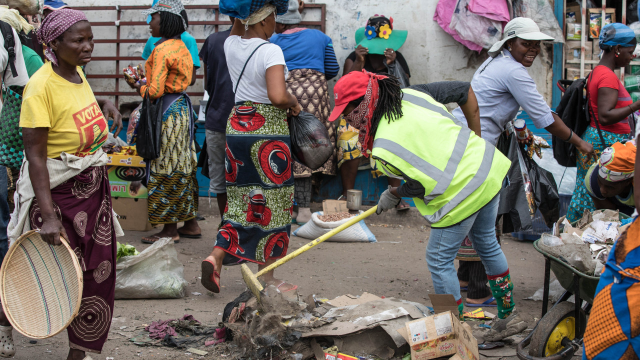 FMI quer que Moçambique faça &quot;prova de vida&quot; de funcionários públicos