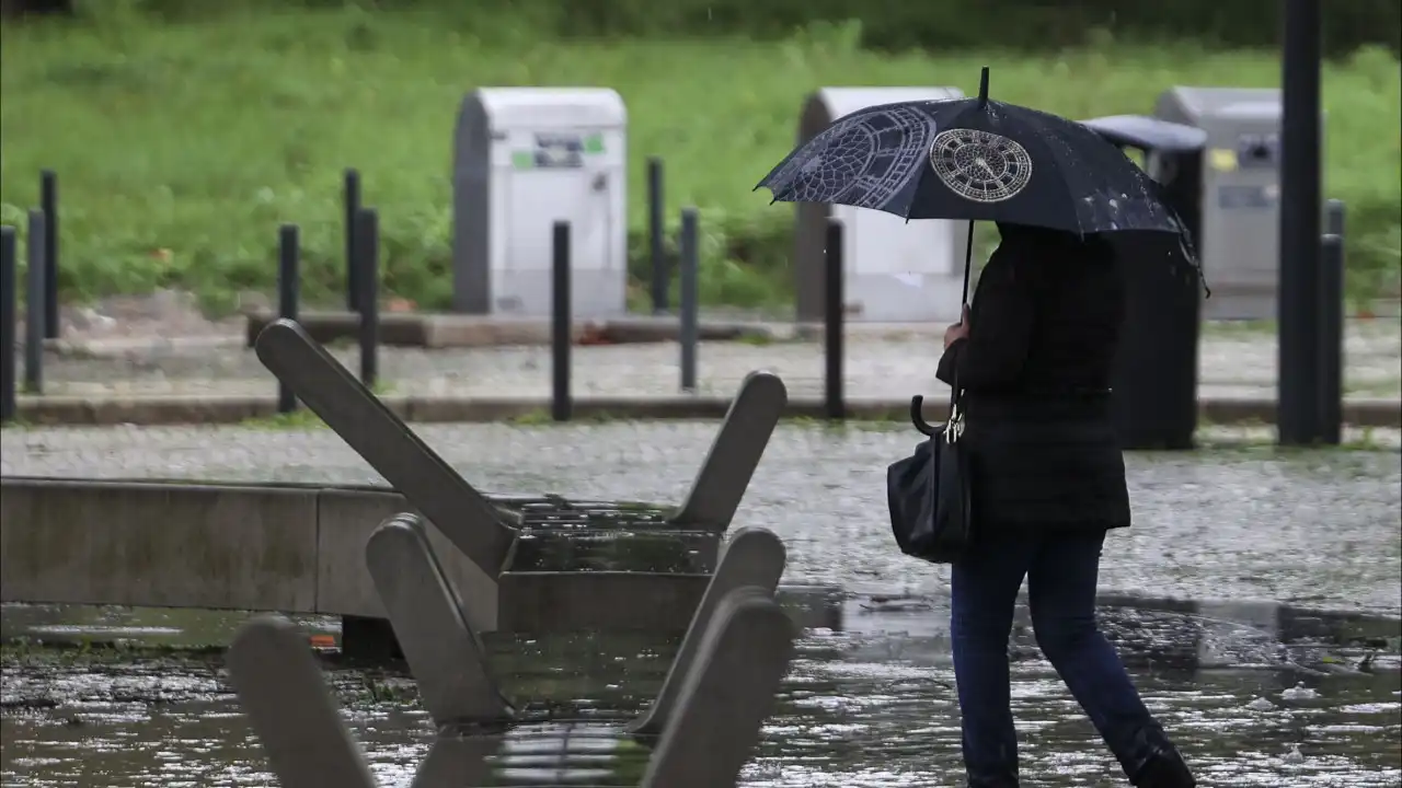 Vem aí a tempestade Berenice (e traz chuva forte ao centro e sul do país)