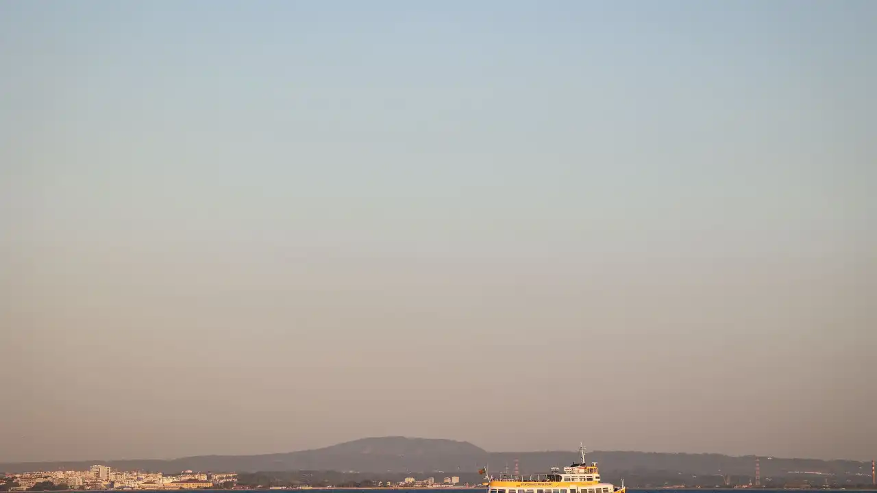 Ligação fluvial entre Trafaria e Lisboa suspensa até 17 de novembro