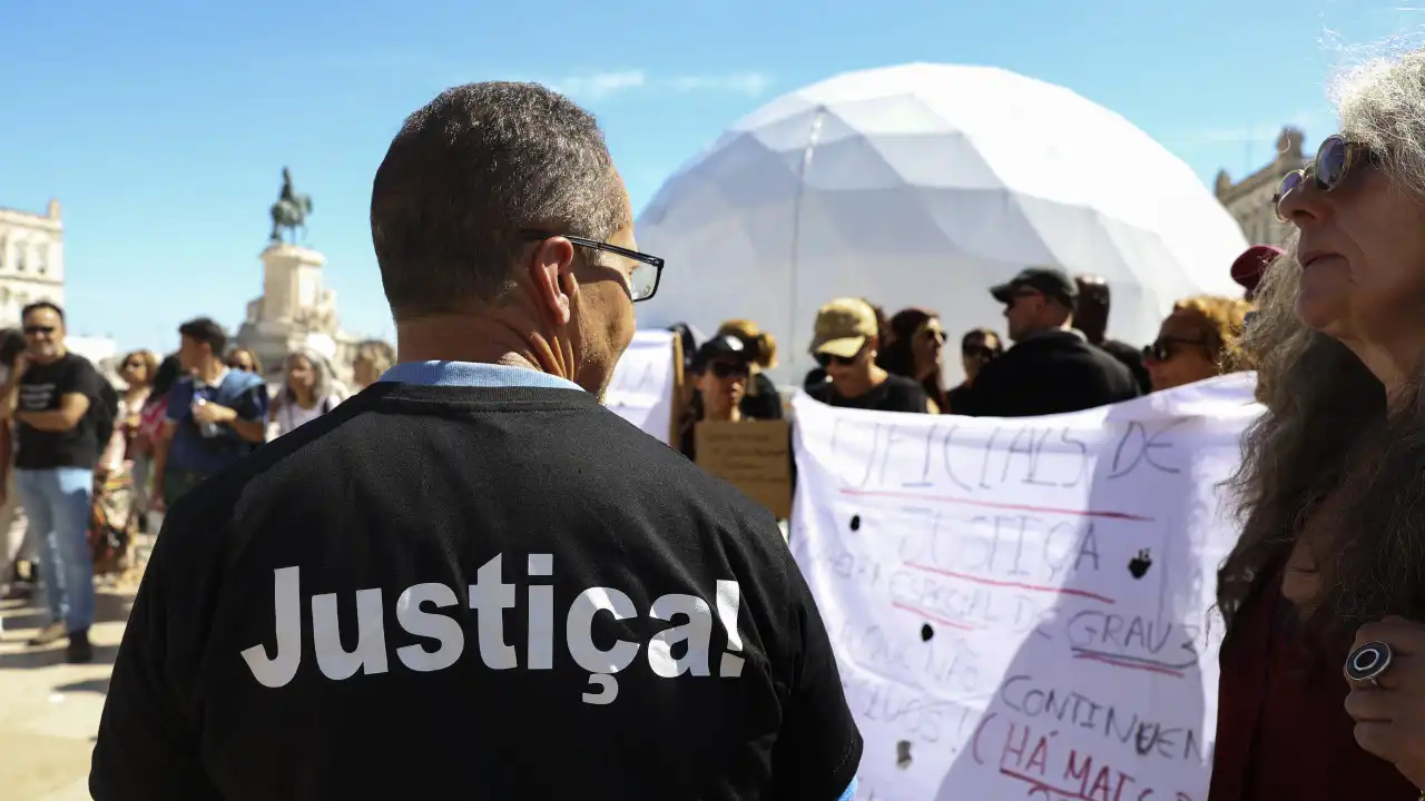 Advogados. Terceira semana de protesto leva ao adiamento de 2 diligências