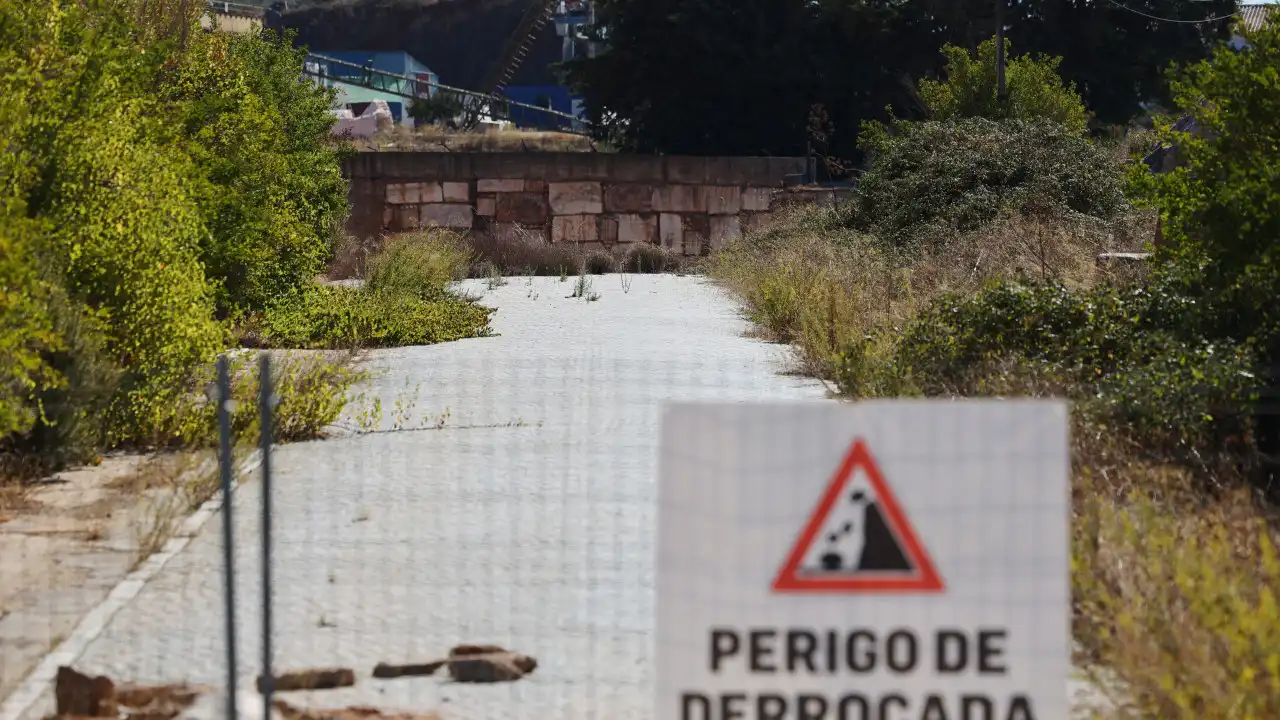 Corrigidas situações de risco nas pedreiras após derrocada de Borba