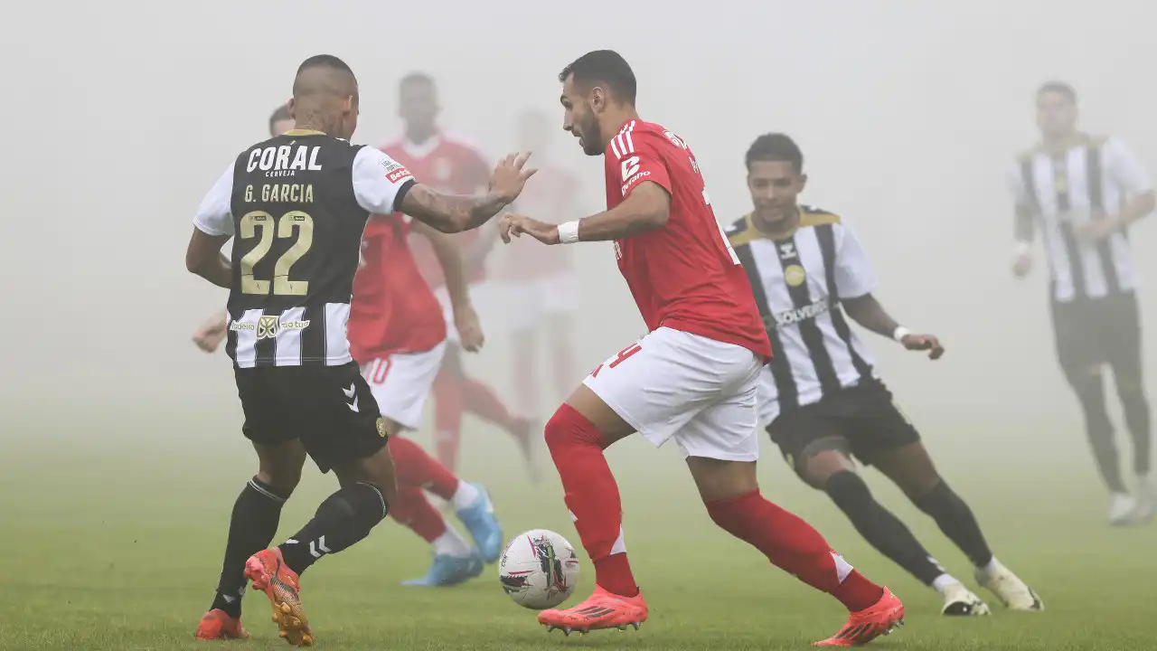 Dos regulamentos ao calendário. Nacional-Benfica ameaça virar 'novela'