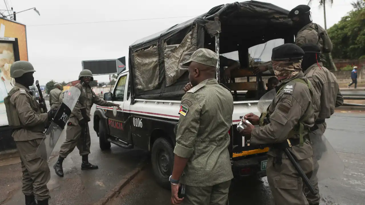 Maputo. Polícia moçambicana lança gás lacrimogéneo para dispersar 'manif'