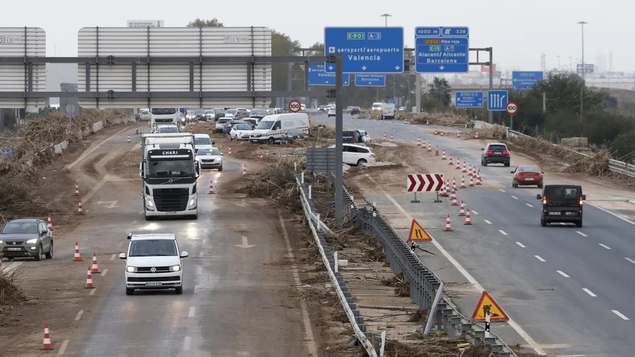 Número de mortes em inundações em Espanha sobre para 205