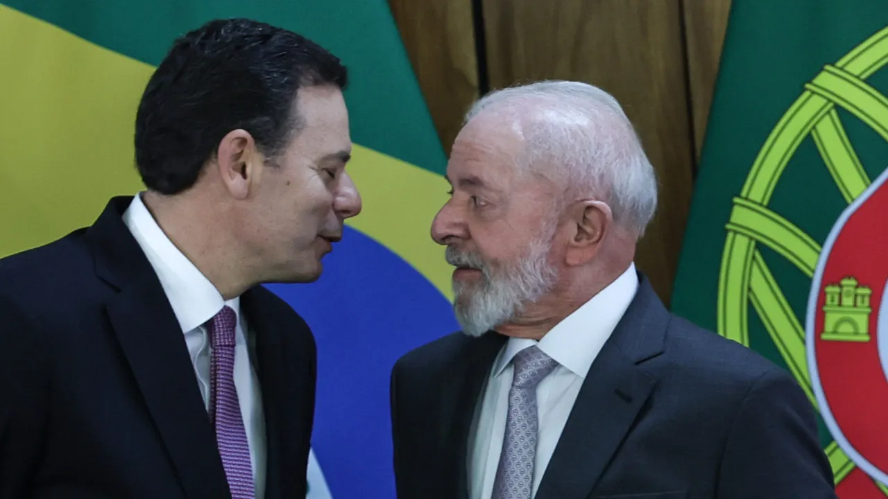 Lula quer discutir imigração, xenofobia e aeronáutica em Portugal