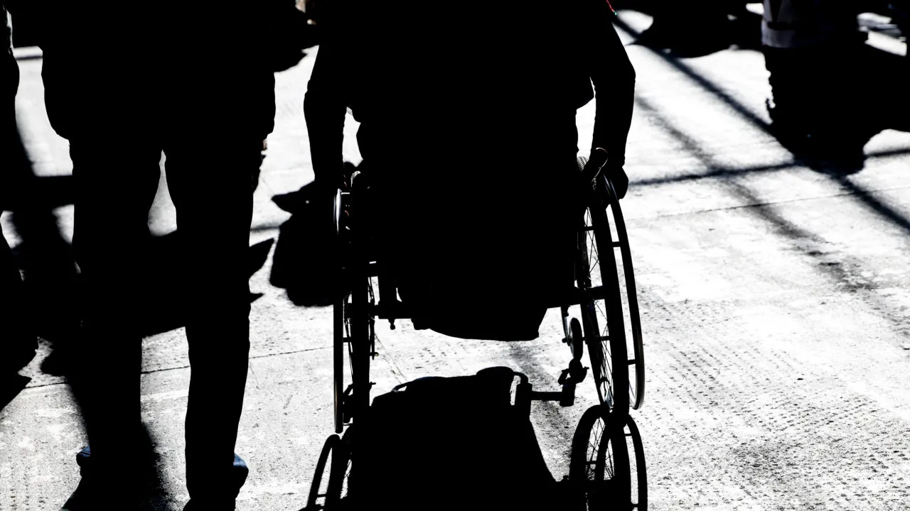 Doentes com esclerose múltipla esperam, em média, 3 anos por diagnóstico