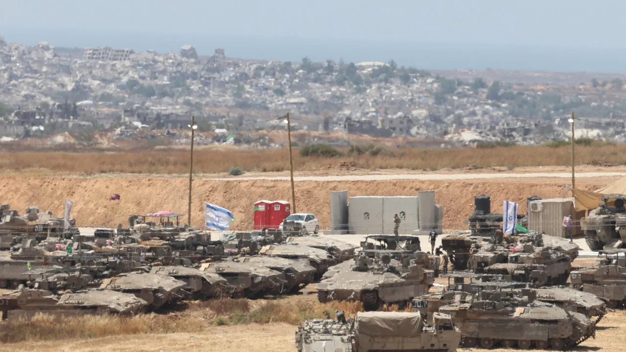 Exército israelita emite ordens de evacuação na província de khan yunis