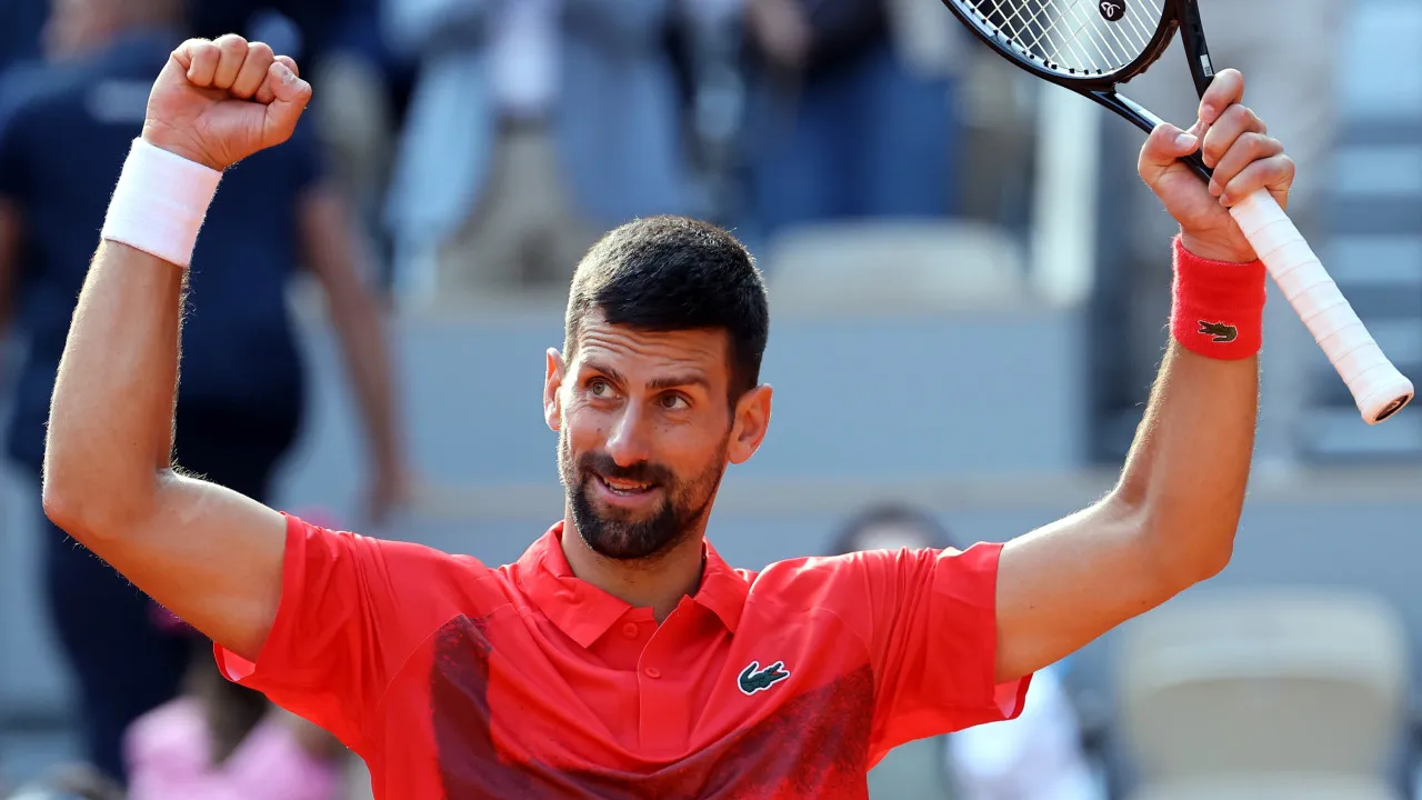 Djokovic pela 16. ª vez seguida nos quartos de final do roland garros
