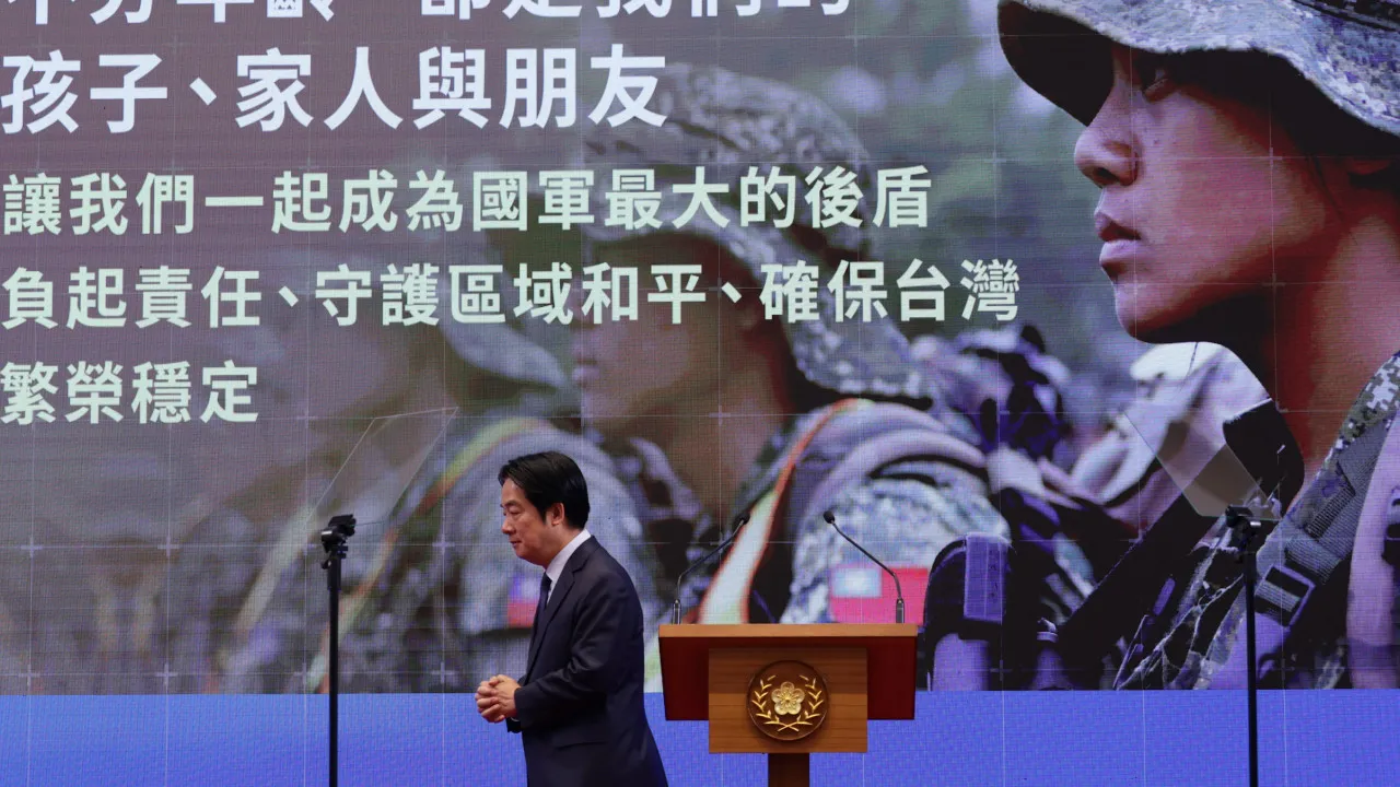 Taiwan alerta que atraso orçamental pode comprometer investimentos na Defesa