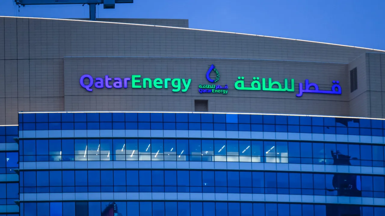 Qatar confirma ataque com míssil iraniano contra petroleiro da QatarEnergy