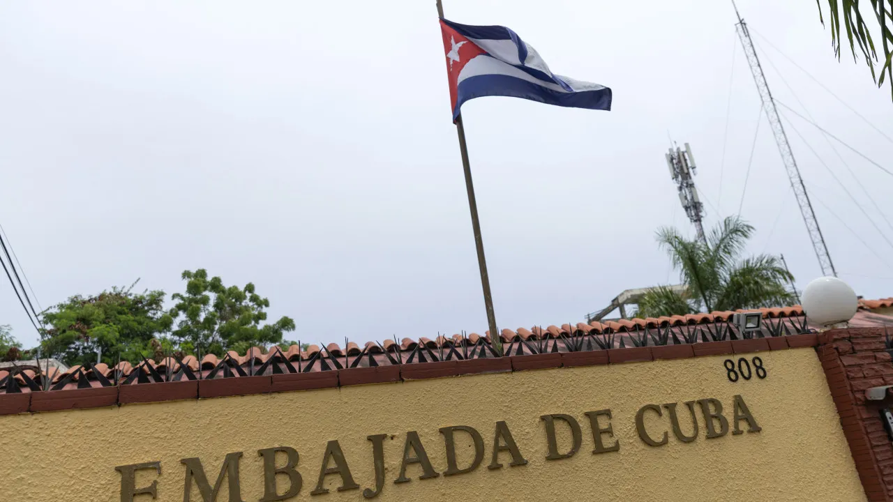 Cuba acusa EUA de bloquearem serviços básicos à população com sanções