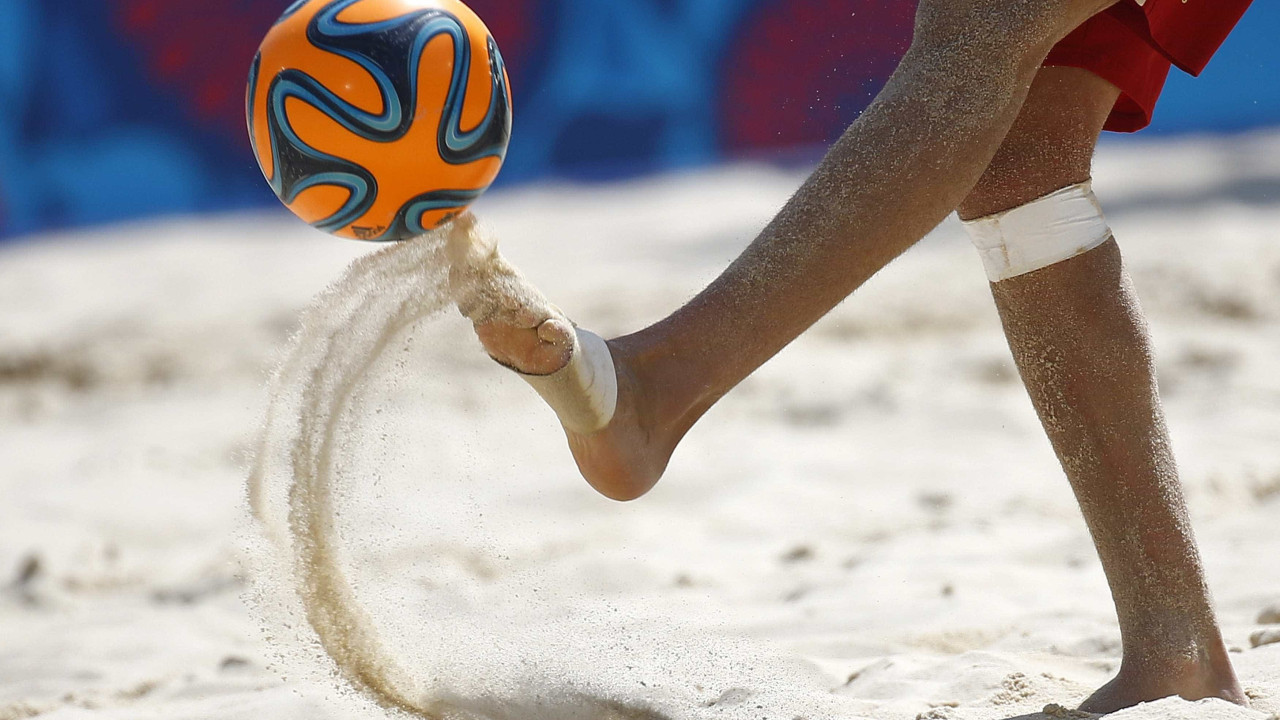 Sérgio Soares vai arbitrar no Mundial de futebol de praia pela quarta vez