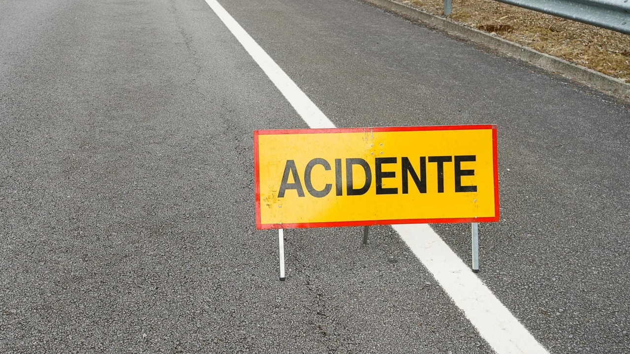 Militar ferido com gravidade após acidente com camião na A1 em Aveiro