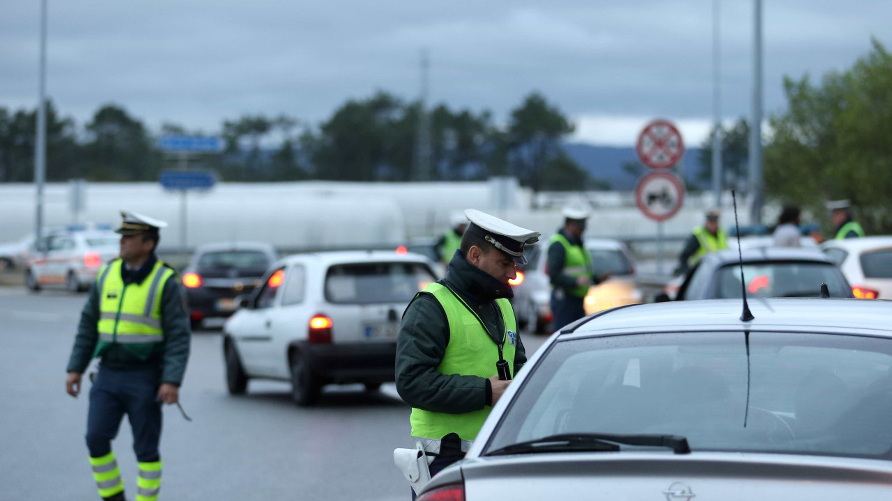 Sete mortos em acidentes nas estradas (só) no fim de semana