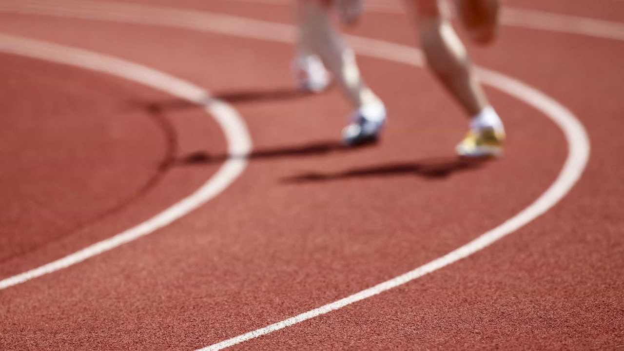 Federação de atletismo vinca &quot;pobreza grande&quot; de políticas desportivas