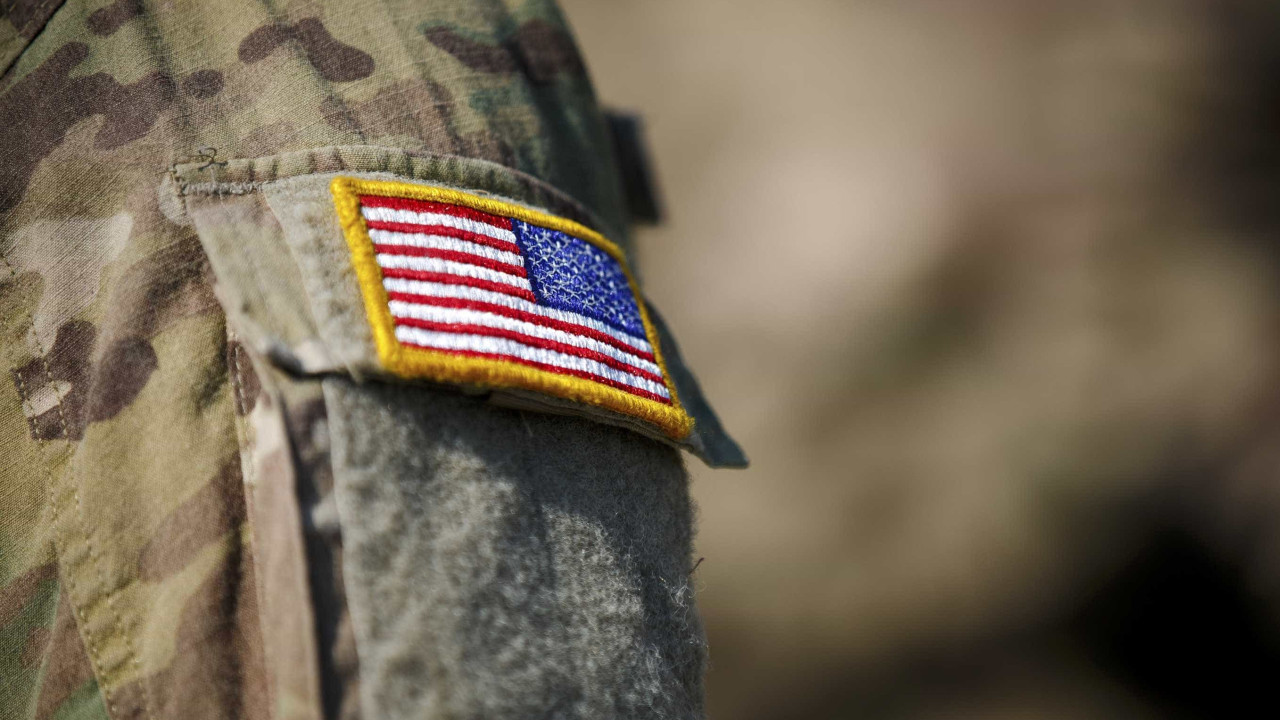 Soldado estadounidense arrestado en Rusia, revela el ejército estadounidense
