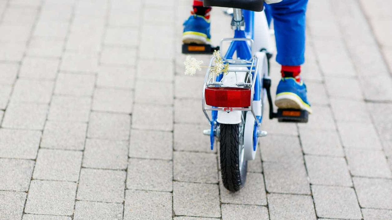 Crianças pedalam pelo Porto por mais condições para andar de bicicleta