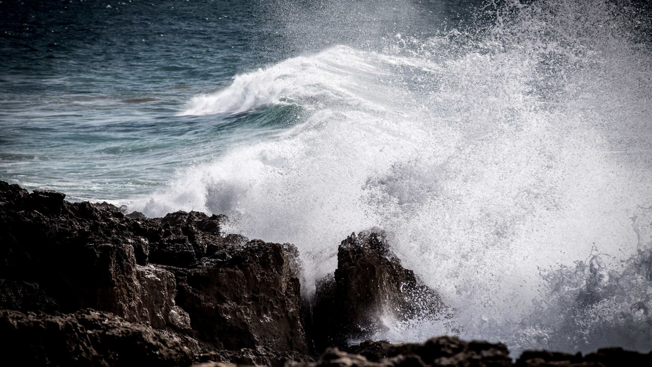 Mau tempo. Viagens marítimas entre Madeira e Porto Santo canceladas