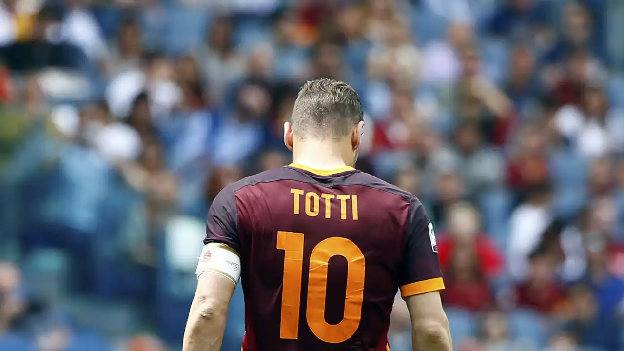 Adepto da AS Roma sofre acidente e 'acorda' em 1980: "Quem é Totti?"