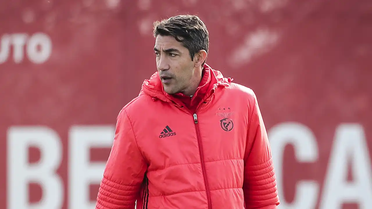 Bruno Lage levou moeda para 1.º treino no Benfica: 