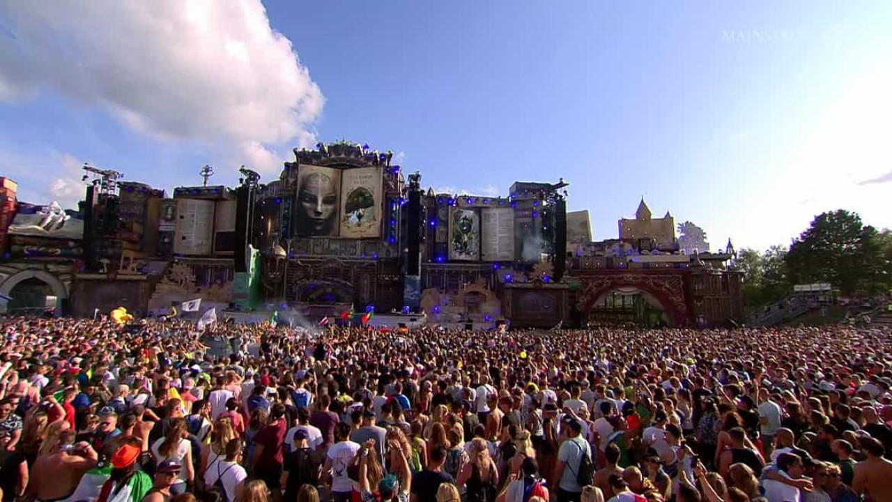 «El objetivo no es bailar».  Pandillas asaltan a asistentes al festival Tomorrowland