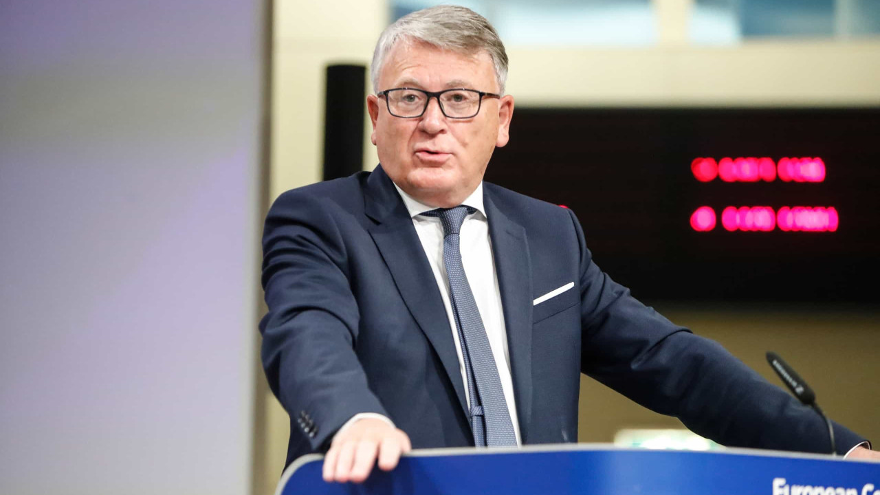 Luxemburguês Nicolas Schmit candidato a presidente da Comissão Europeia