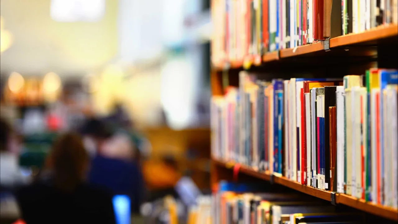 Pelo menos 317 escolas encerraram devido às tempestades no início do ano