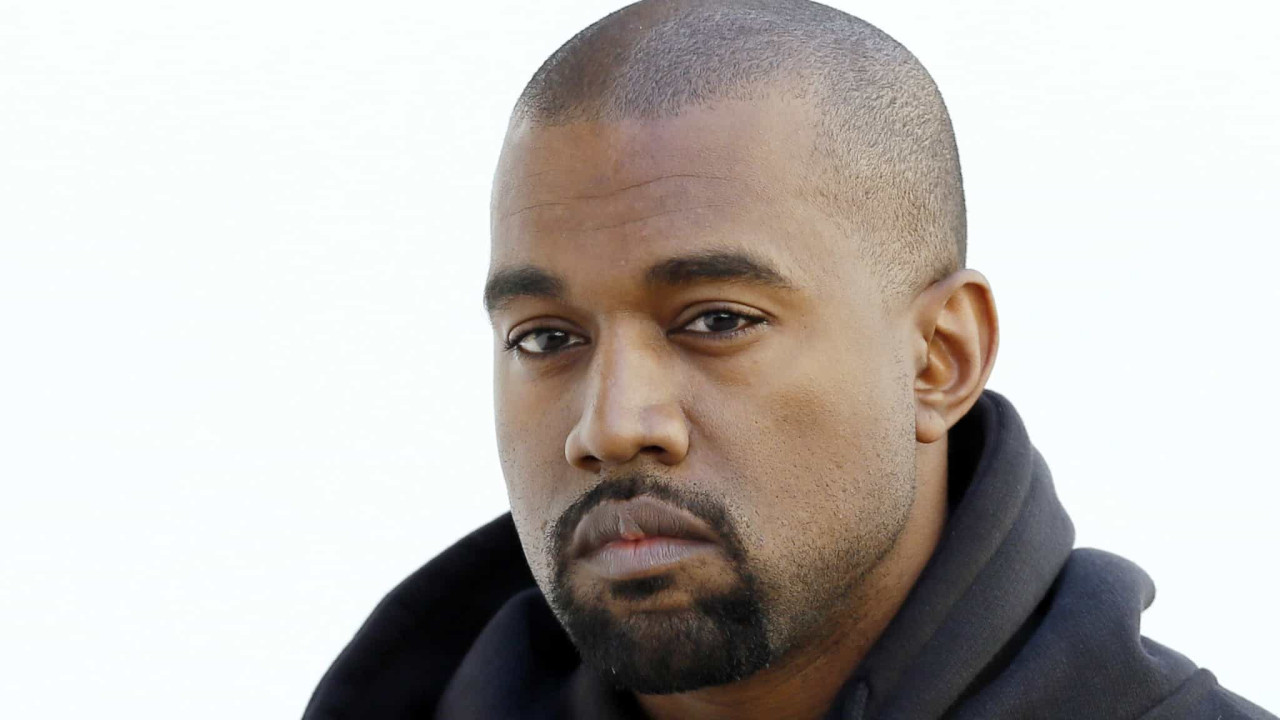 Kanye West volta a causar polémica ao inspirar-se em Ku Klux Klan