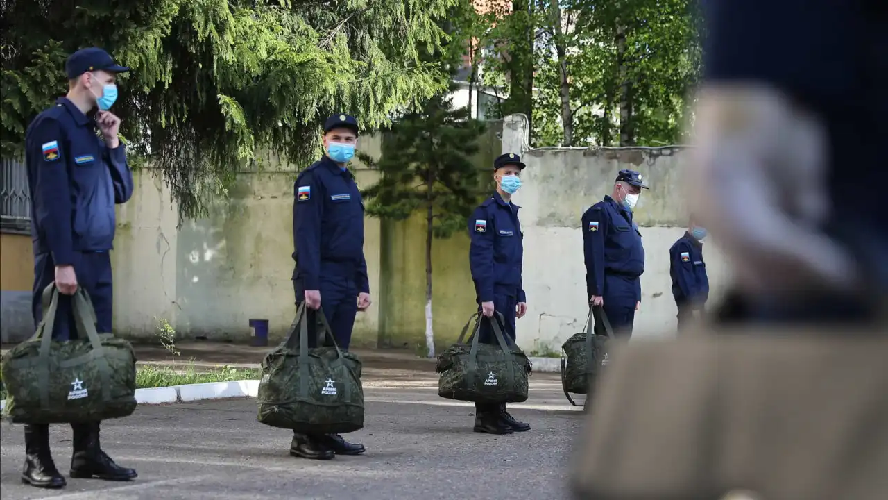 Generais russos demitidos nas áreas do Interior, Emergências e Prisões