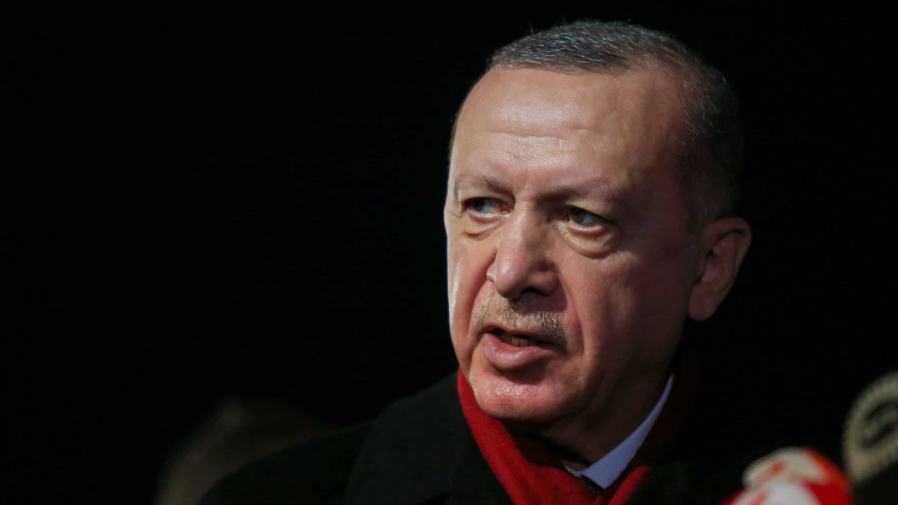 Erdogan acusa Congresso dos EUA de &quot;coroar Hitler da nossa era&quot;