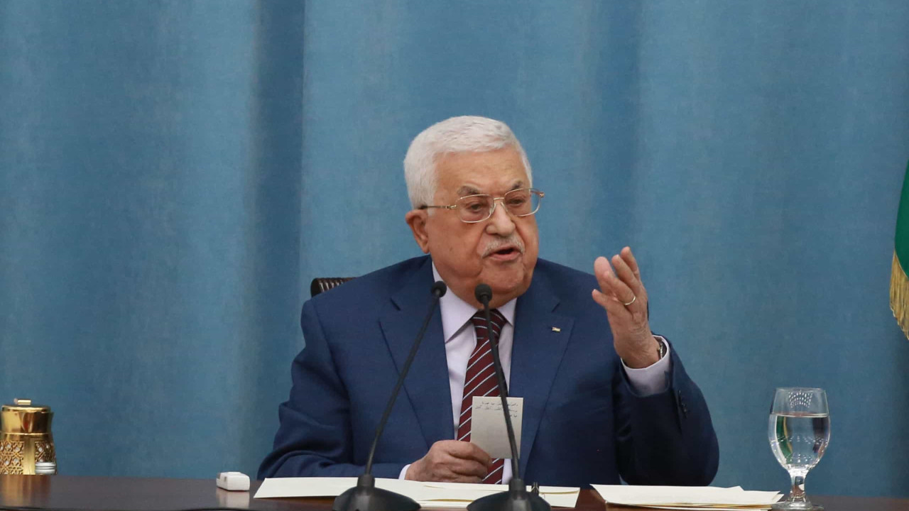 Abbas acusa Israel de querer expulsar palestinianos das suas terras