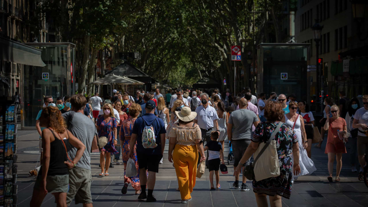 Turista muere asfixiado tras tragarse las llaves del coche en España