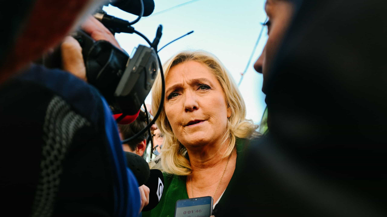 Le Pen acusa extrema-esquerda de preparar motins caso RN ganhe eleições