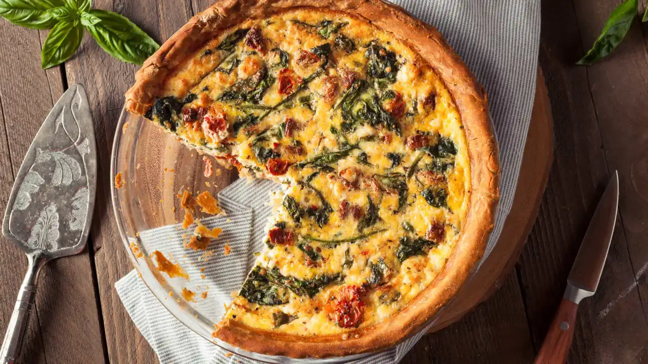 'Mate' a fome com uma quiche simples e muito saborosa