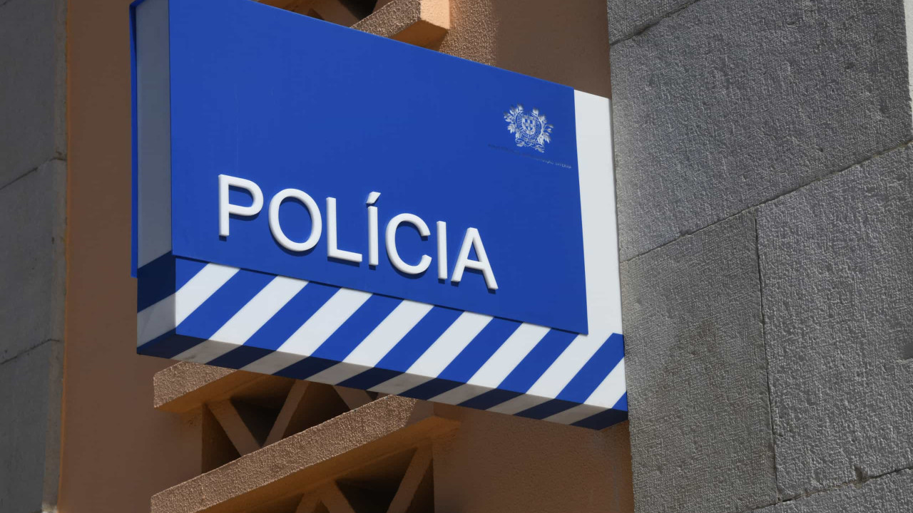 &quot;Bastante agressivo&quot;. Homem detido por agredir os pais na Marinha Grande