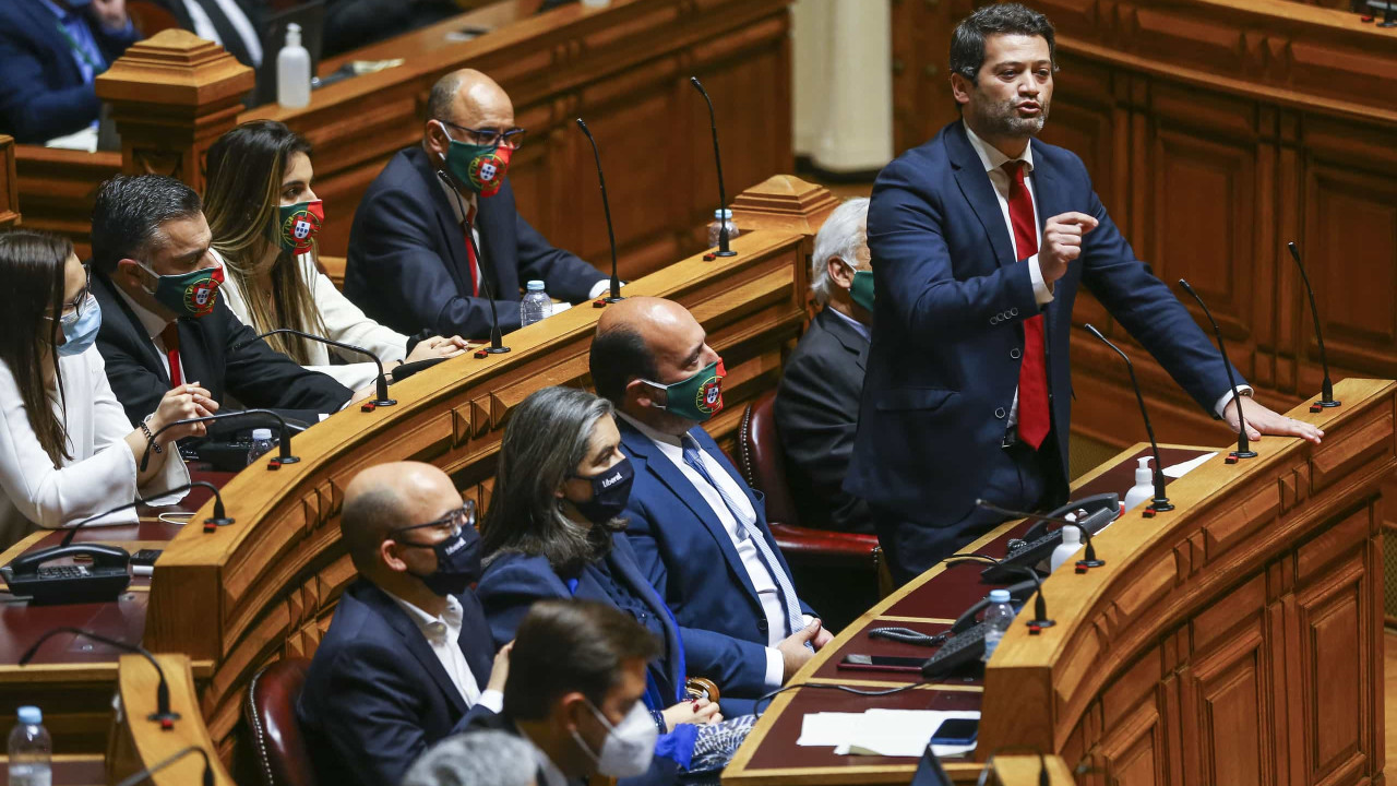 Chega ameaça com segunda moção de censura por alegadas incompatibilidades - Notícias ao Minuto