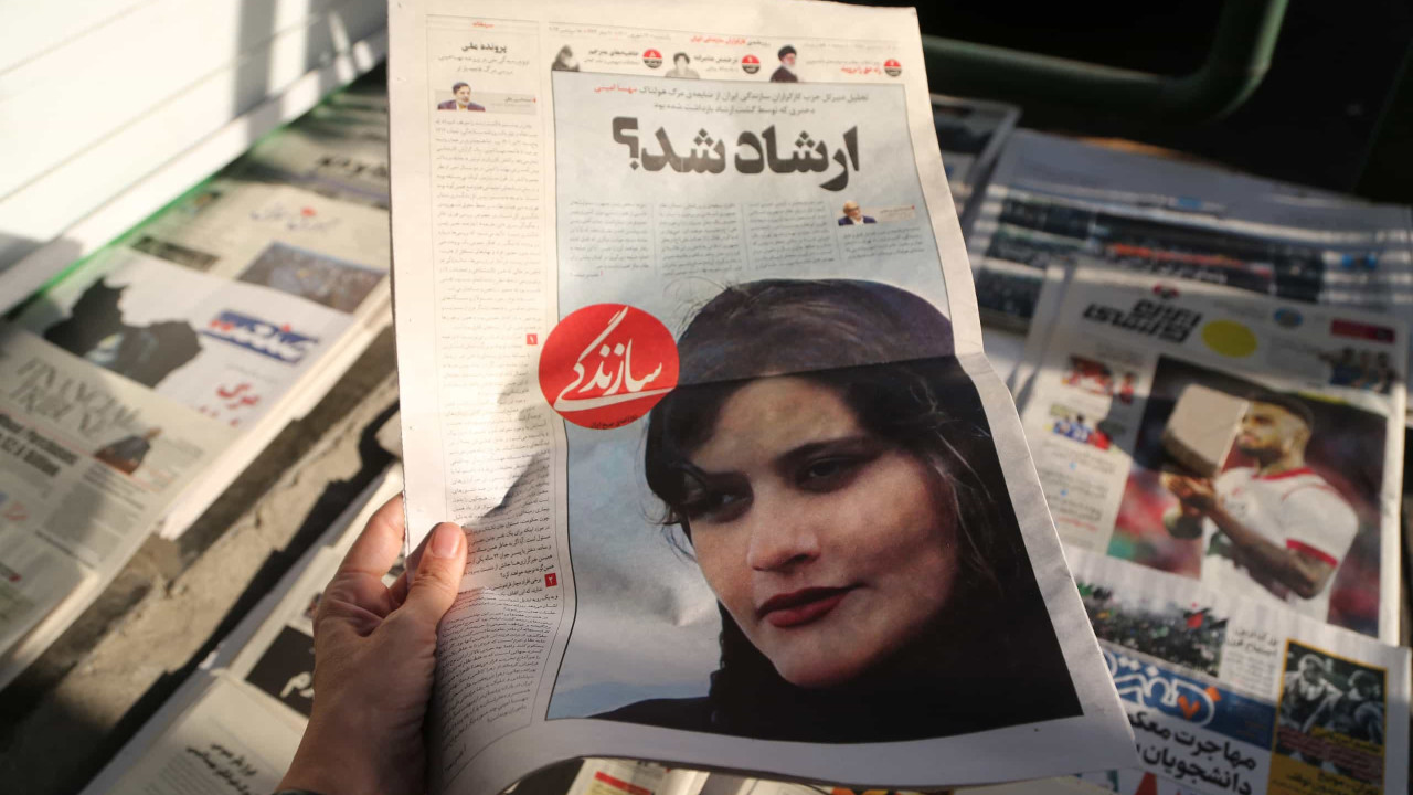 Paris met en garde contre les « arrestations arbitraires » et exhorte les citoyens à quitter l’Iran