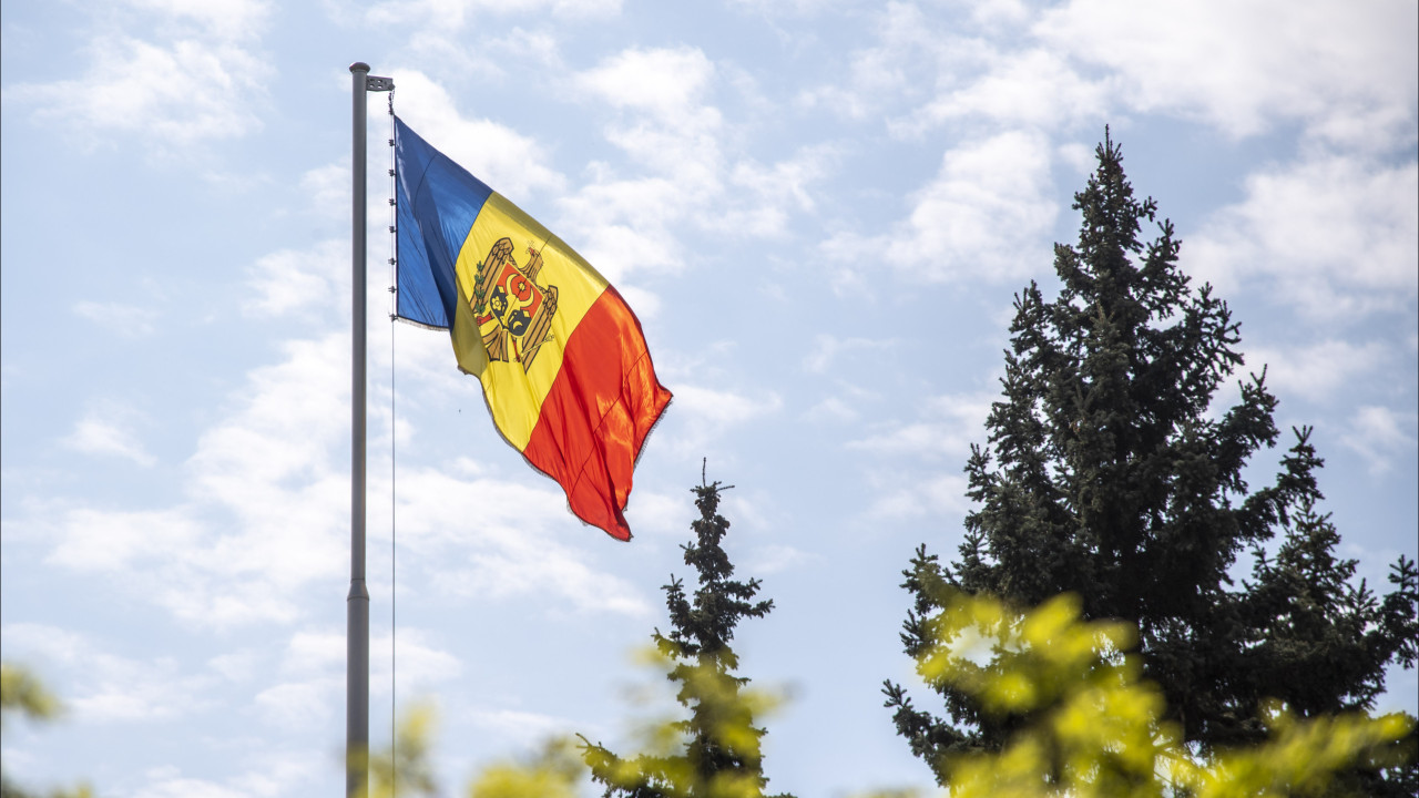 UE prolonga até 2025 sanções a 11 pessoas e entidades da Moldova