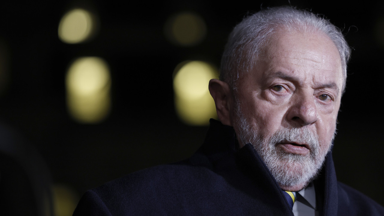 Lula defende que Petrobras não deve pensar apenas nos acionistas