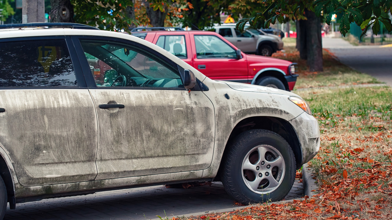 Quanto tempo pode um carro estar estacionado no mesmo local da via pública?