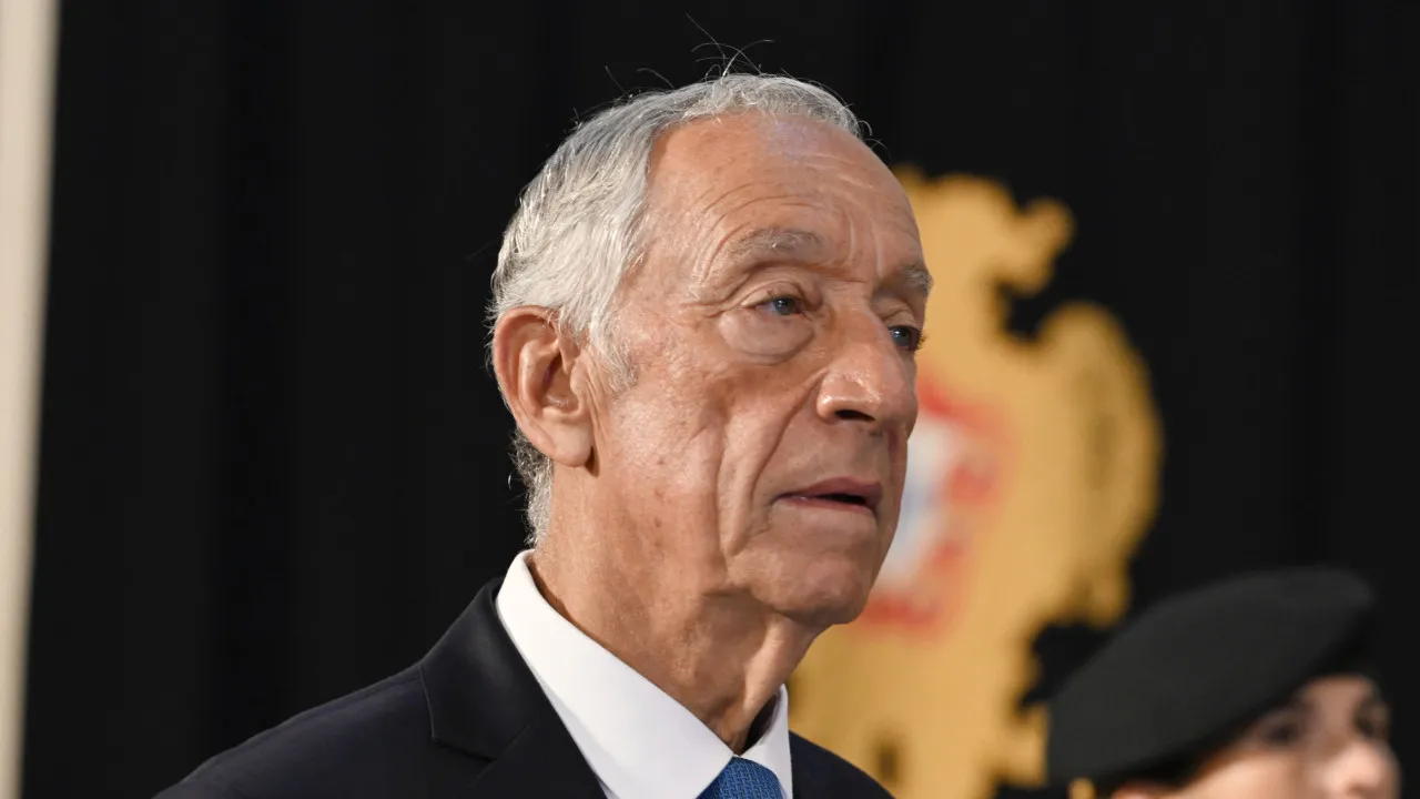 A condição de saúde que levou Marcelo Rebelo de Sousa ao hospital - Notícias ao Minuto