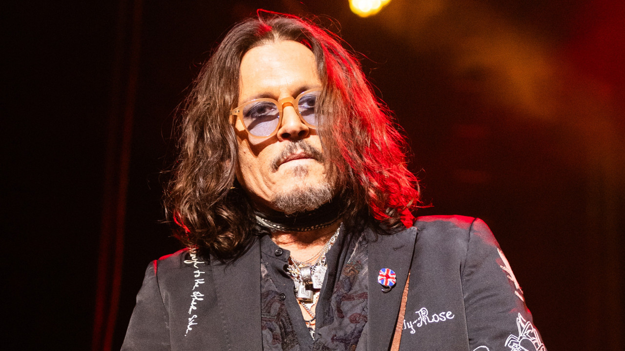 Johnny Depp leaves fans worried after canceling concert Johnny Depp leaves fans worried after canceling concert